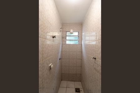 Casa para alugar com 45m², 1 quarto e sem vaga Casa para alugar com 45m², 1 quarto e sem vagaBanheiro social
