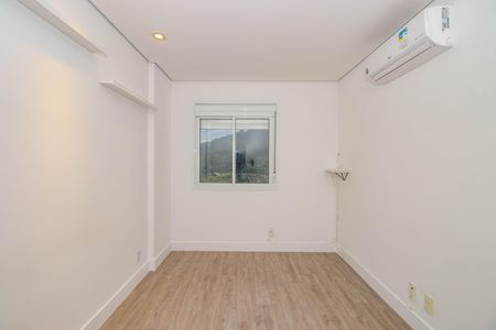 Suíte de apartamento para alugar com 2 quartos, 69m² em Jardim Carvalho, Porto Alegre
