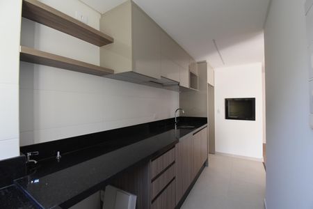 Apartamento à venda com 3 quartos, 71m² em Santo Inácio, Curitiba