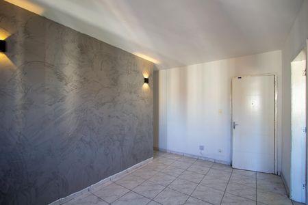 Sala de apartamento para alugar com 2 quartos, 72m² em Colubandê, São Gonçalo