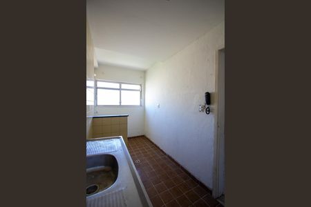 Cozinha de apartamento para alugar com 2 quartos, 72m² em Colubandê, São Gonçalo