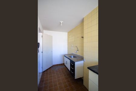 Cozinha de apartamento para alugar com 2 quartos, 72m² em Colubandê, São Gonçalo