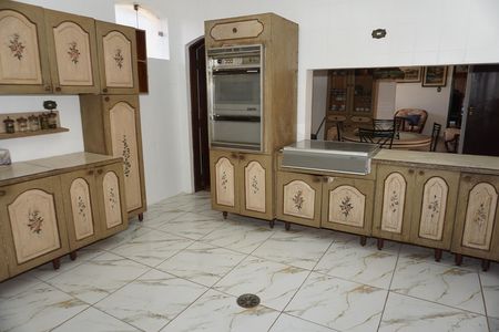 Cozinha de casa para alugar com 5 quartos, 1478m² em Chácaras Bosque do Embu, Embu das Artes