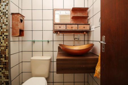 Apartamento para alugar com 48m², 2 quartos e 1 vaga Apartamento para alugar com 48m², 2 quartos e 1 vagaBanheiro