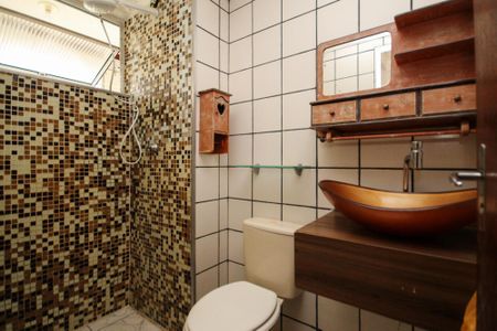Apartamento para alugar com 48m², 2 quartos e 1 vaga Apartamento para alugar com 48m², 2 quartos e 1 vagaBanheiro