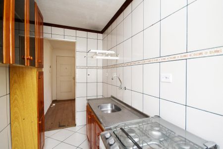 Cozinha de apartamento para alugar com 2 quartos, 48m² em Chácara Roselândia, Cotia