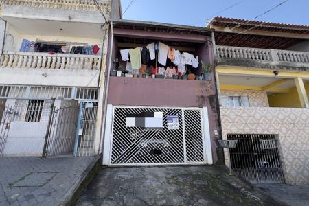 Fachada com placa grande de casa à venda com 3 quartos, 240m² em Parque Continental, Guarulhos