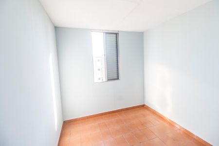 Quarto 1 de casa para alugar com 2 quartos, 50m² em Conjunto Habitacional Presidente Castelo Branco, Carapicuíba
