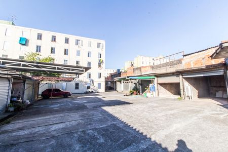 Área comum de casa para alugar com 2 quartos, 50m² em Conjunto Habitacional Presidente Castelo Branco, Carapicuíba