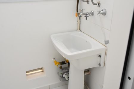 Área de Serviço de apartamento para alugar com 2 quartos, 70m² em Jardim Lacerda, Jundiaí