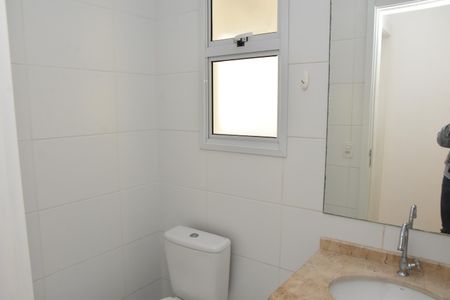 Banheiro Social de apartamento para alugar com 2 quartos, 70m² em Jardim Lacerda, Jundiaí
