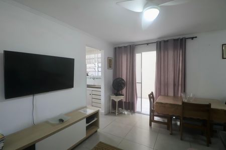 Apartamento para alugar com 75m², 2 quartos e 1 vaga Apartamento para alugar com 75m², 2 quartos e 1 vagaSala