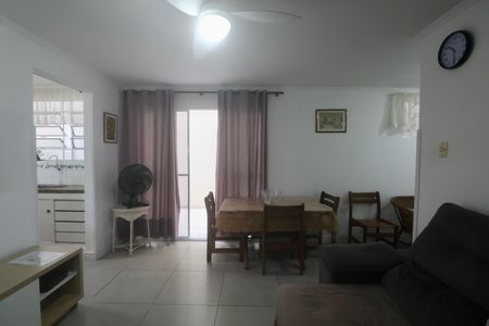 Apartamento para alugar com 75m², 2 quartos e 1 vaga Apartamento para alugar com 75m², 2 quartos e 1 vagaSala