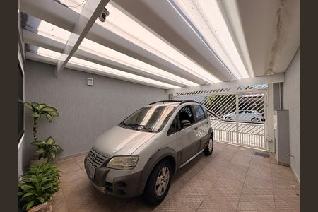 Garagem de casa à venda com 4 quartos, 230m² em Vila Sao Pedro, Santo André