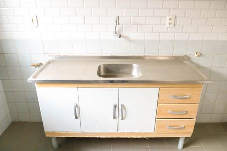 Apartamento para alugar com 52m², 2 quartos e sem vaga Apartamento para alugar com 52m², 2 quartos e sem vagaCozinha/Área de serviço