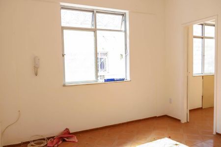 Apartamento para alugar com 52m², 2 quartos e sem vaga Apartamento para alugar com 52m², 2 quartos e sem vagaSala