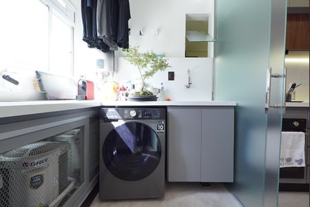 Apartamento para alugar com 81m², 3 quartos e 3 vagasÁrea de Serviço