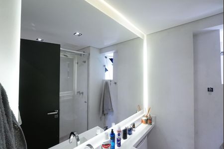 Apartamento para alugar com 81m², 3 quartos e 3 vagasBanheiro
