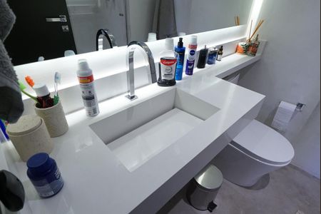 Apartamento para alugar com 81m², 3 quartos e 3 vagasBanheiro