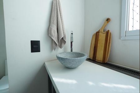 Apartamento para alugar com 81m², 3 quartos e 3 vagasBanheiro de serviço