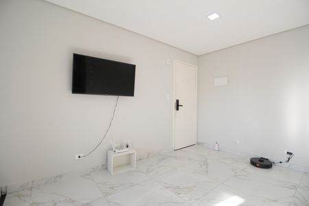Sala de apartamento para alugar com 2 quartos, 40m² em Jardim Kuabara, Taboão da Serra