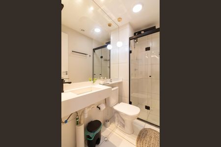 Banheiro de apartamento para alugar com 2 quartos, 35m² em Jardim Peri Peri, São Paulo