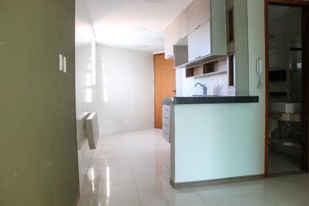 Apartamento para alugar com 2 quartos, 44m² em Palmeiras, Cabo Frio