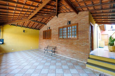 Casa para alugar com 173m², 4 quartos e 2 vagas Casa para alugar com 173m², 4 quartos e 2 vagasGaragem
