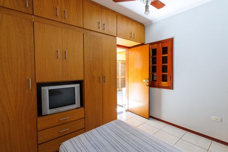 Casa para alugar com 173m², 4 quartos e 2 vagas Casa para alugar com 173m², 4 quartos e 2 vagasquarto 3