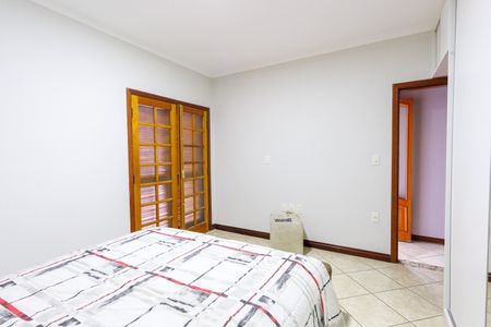 Casa para alugar com 173m², 4 quartos e 2 vagas Casa para alugar com 173m², 4 quartos e 2 vagassuite