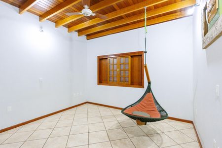 Casa para alugar com 173m², 4 quartos e 2 vagas Casa para alugar com 173m², 4 quartos e 2 vagasquarto 1