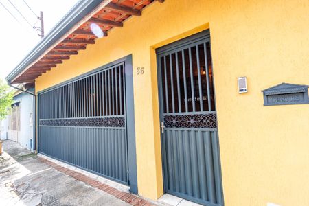 Casa para alugar com 173m², 4 quartos e 2 vagas Casa para alugar com 173m², 4 quartos e 2 vagasFachada