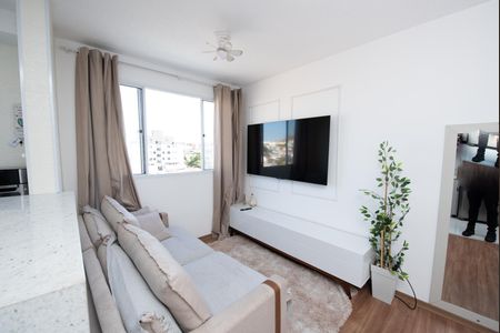 Sala de apartamento à venda com 2 quartos, 48m² em Novo Riacho, Contagem