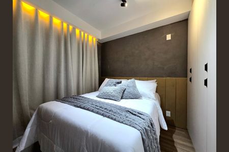 Suíte de apartamento para alugar com 1 quarto, 24m² em Vila Nova Conceição, São Paulo