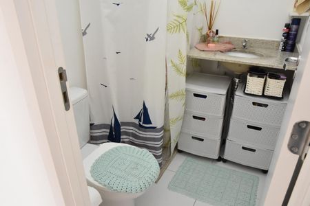 Banheiro Social de apartamento à venda com 2 quartos, 57m² em Jardim das Tulipas, Jundiaí