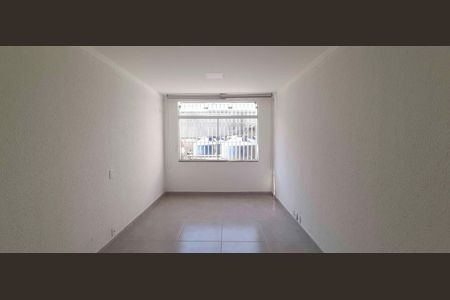Sala / Quarto de apartamento para alugar com 1 quarto, 24m² em Centro, Osasco