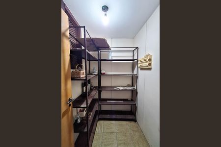 Cozinha de casa de condomínio à venda com 4 quartos, 550m² em Maria Paula, Niterói