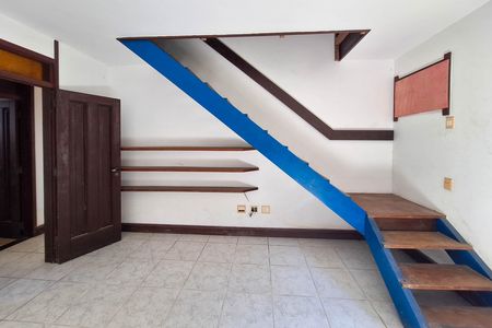 Suíte 1 de casa de condomínio à venda com 4 quartos, 550m² em Maria Paula, Niterói