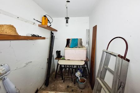 Casa de condomínio à venda com 550m², 4 quartos e 3 vagas Casa de condomínio à venda com 550m², 4 quartos e 3 vagasQuarto de Serviço