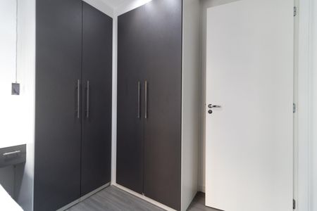 Quarto 2 de apartamento para alugar com 2 quartos, 43m² em Parque Bristol, São Paulo