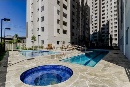 Apartamento para alugar com 36m², 2 quartos e sem vagaÁrea comum - Piscina