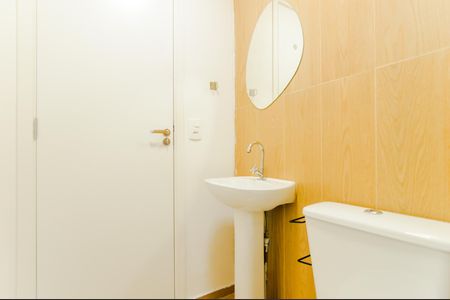 Apartamento para alugar com 36m², 2 quartos e sem vagaBanheiro