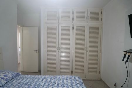 Apartamento para alugar com 83m², 3 quartos e 1 vaga Apartamento para alugar com 83m², 3 quartos e 1 vagaQuarto