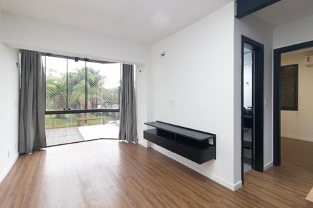 Sala de apartamento para alugar com 1 quarto, 50m² em Partenon, Porto Alegre