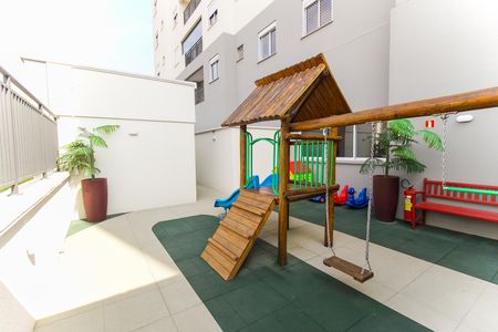 Apartamento à venda com 46m², 2 quartos e 1 vaga Apartamento à venda com 46m², 2 quartos e 1 vagaÁrea comum - Playground