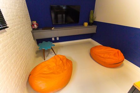 Apartamento à venda com 46m², 2 quartos e 1 vaga Apartamento à venda com 46m², 2 quartos e 1 vagaEspaço de jogos