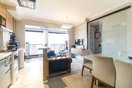 Apartamento à venda com 46m², 2 quartos e 1 vaga Apartamento à venda com 46m², 2 quartos e 1 vagaSala e Cozinha
