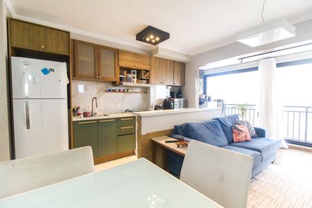 Apartamento à venda com 46m², 2 quartos e 1 vaga Apartamento à venda com 46m², 2 quartos e 1 vagaSala e Cozinha