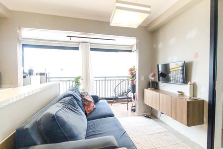 Apartamento à venda com 46m², 2 quartos e 1 vaga Apartamento à venda com 46m², 2 quartos e 1 vagaSala e Cozinha