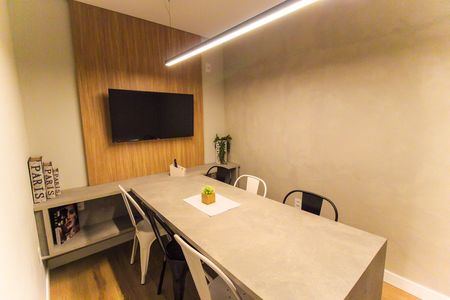 Apartamento à venda com 46m², 2 quartos e 1 vaga Apartamento à venda com 46m², 2 quartos e 1 vagaCoworking